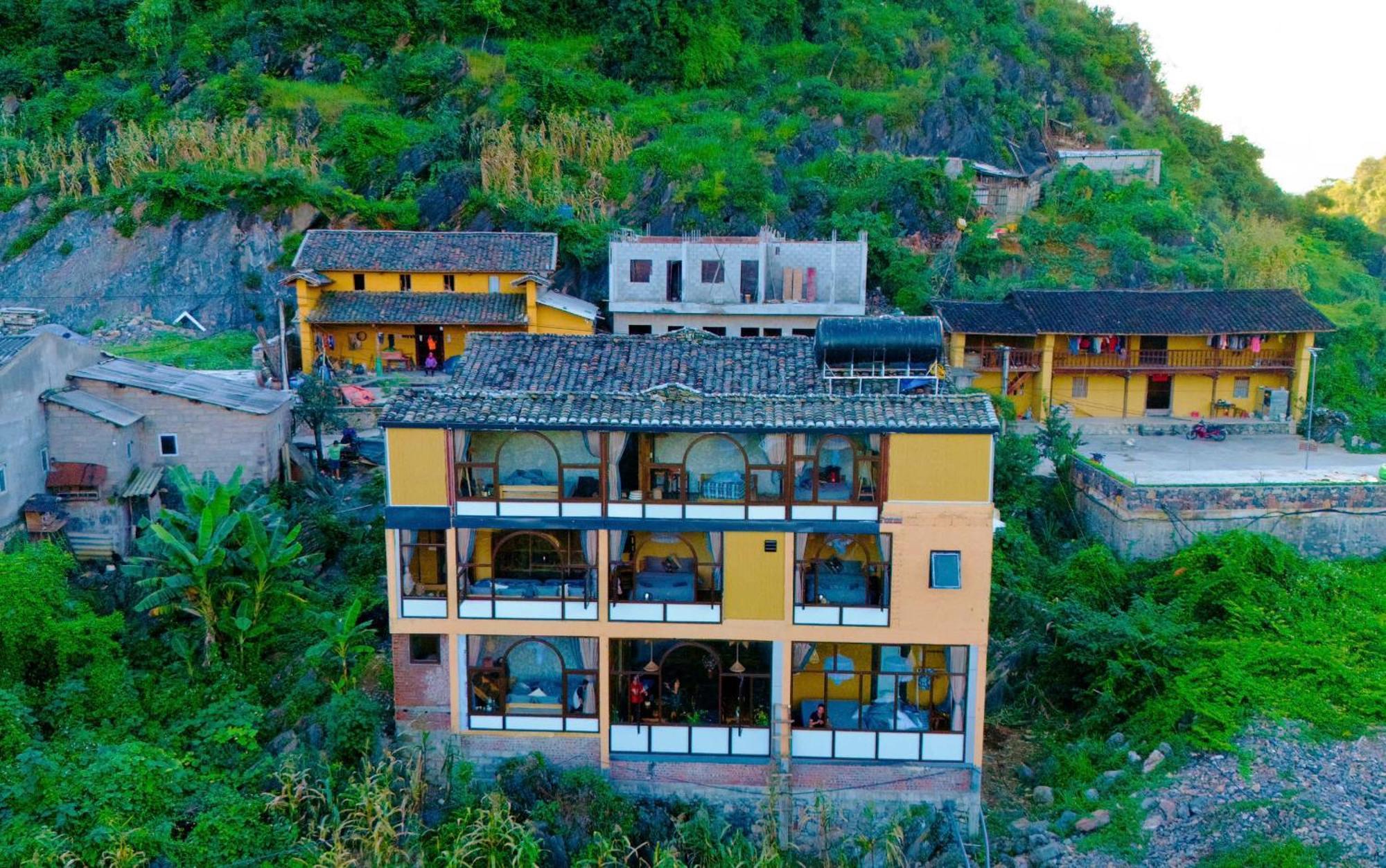 Khoi Homestay And Restaurant Loung Co 외부 사진